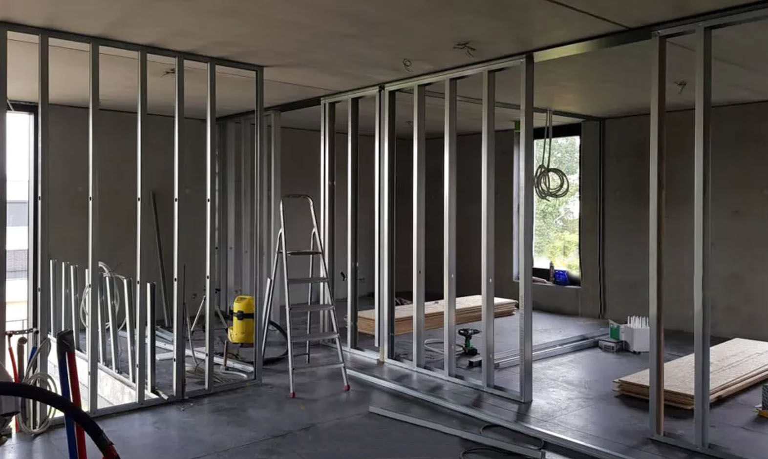 Metal Stud wand plaatsen