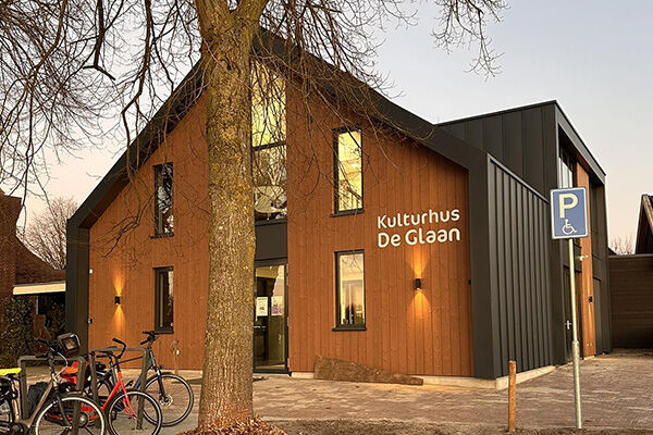 Oplevering dorpshuis