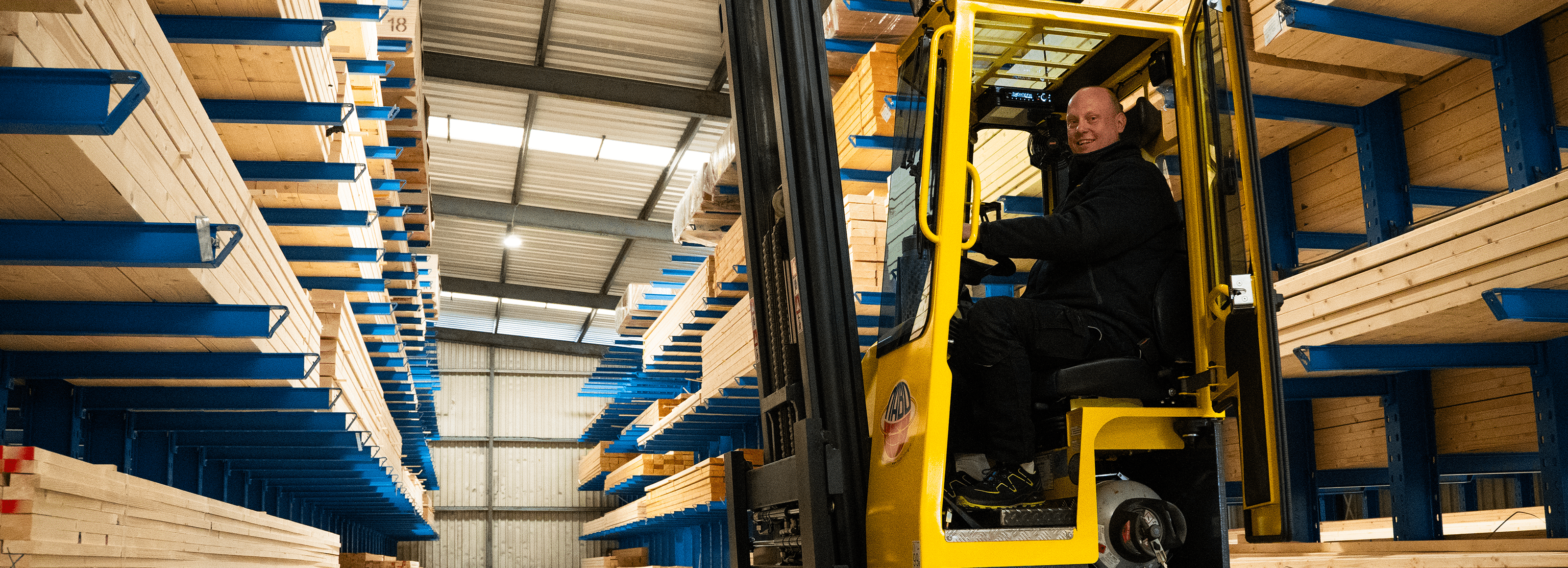 Enthousiaste Aanpakker Magazijn